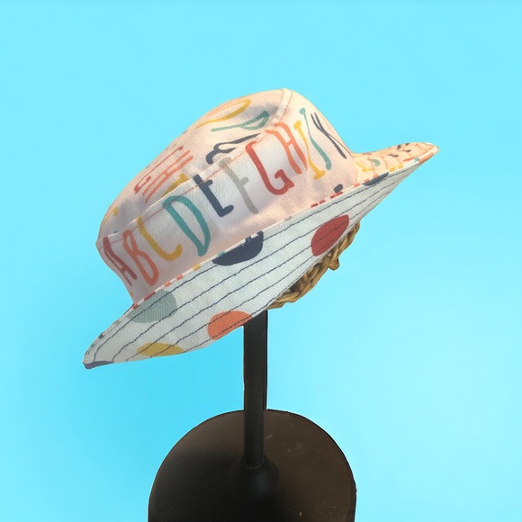 NWOT HANDMADE REVERSIBLE Canvas Child Bucket Hat Alphabet & Polka Dots 19-20.5” - Picture 2 of 8